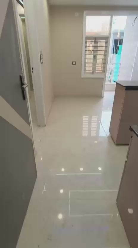 1 BHK Property Near Gandhi Chowk